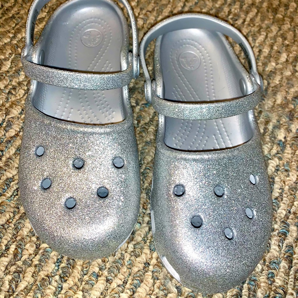 Girls Silver Glitter Crocs